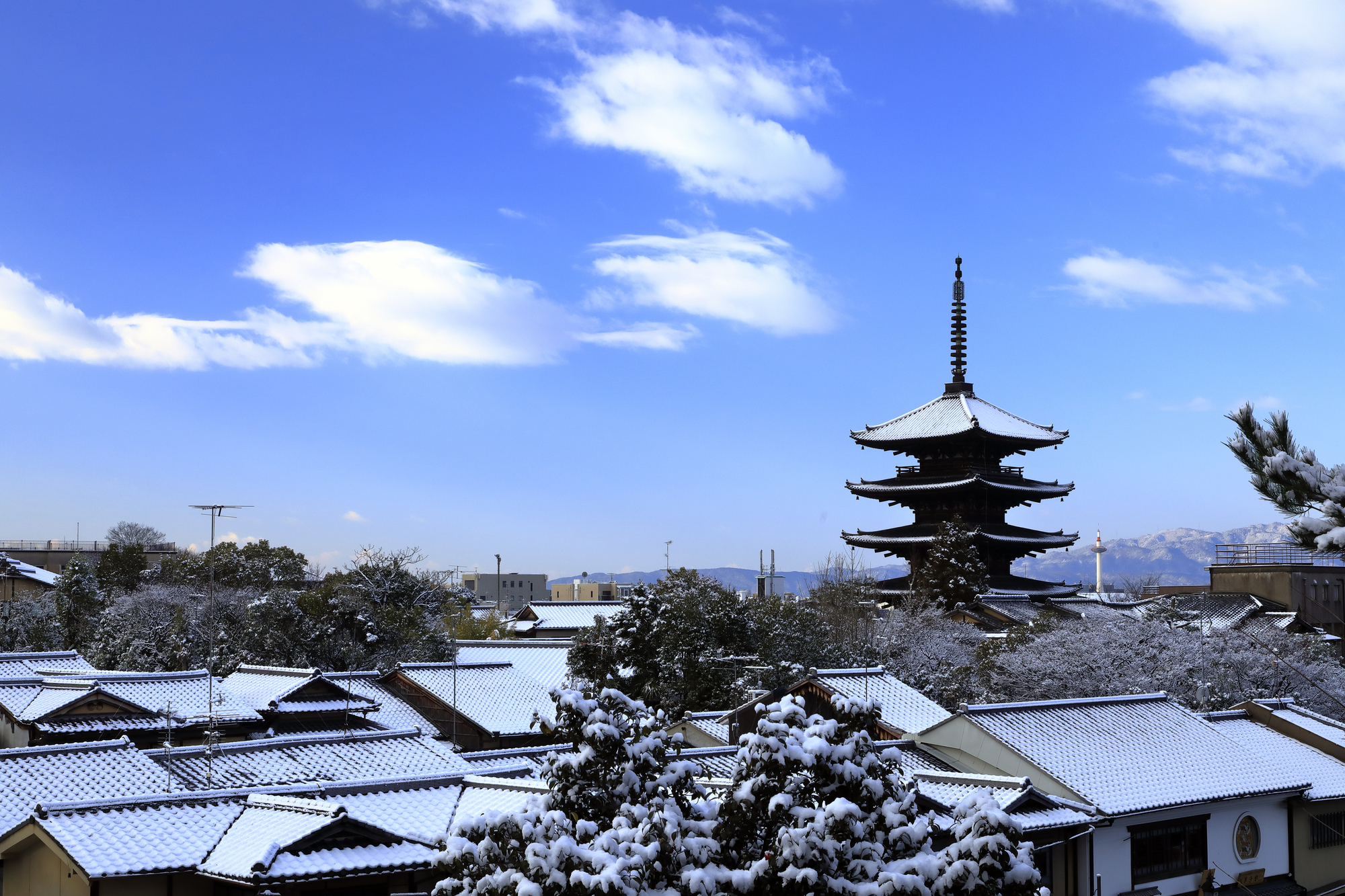 京都の雪風景