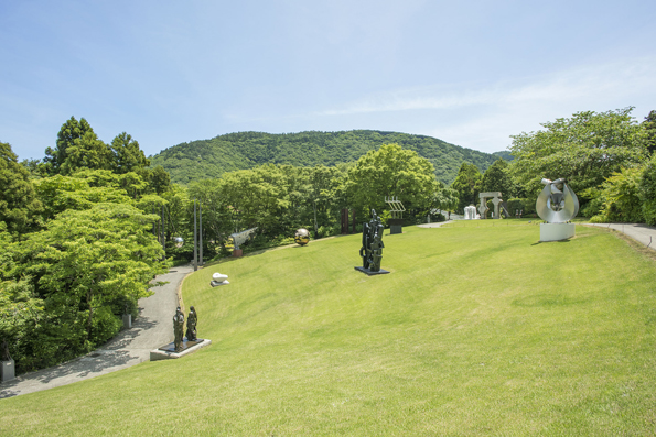 箱根の自然と芸術が美しく融合