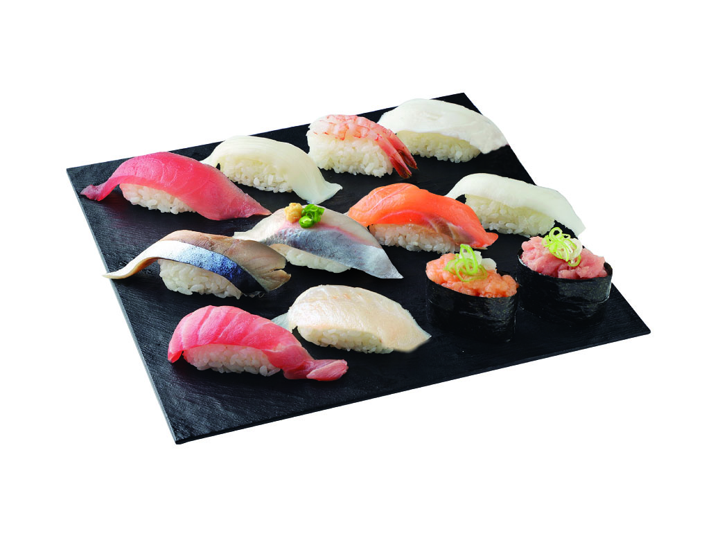 新鮮なネタで美味。人気が高い「12貫ランチ」