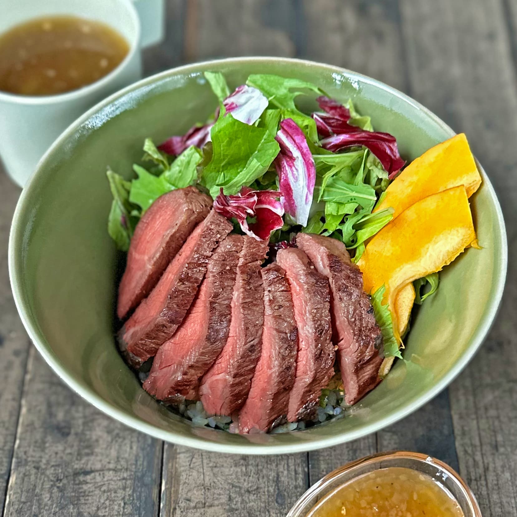 きんじろうCAFE＆GRILL きんじろう丼ステーキ
