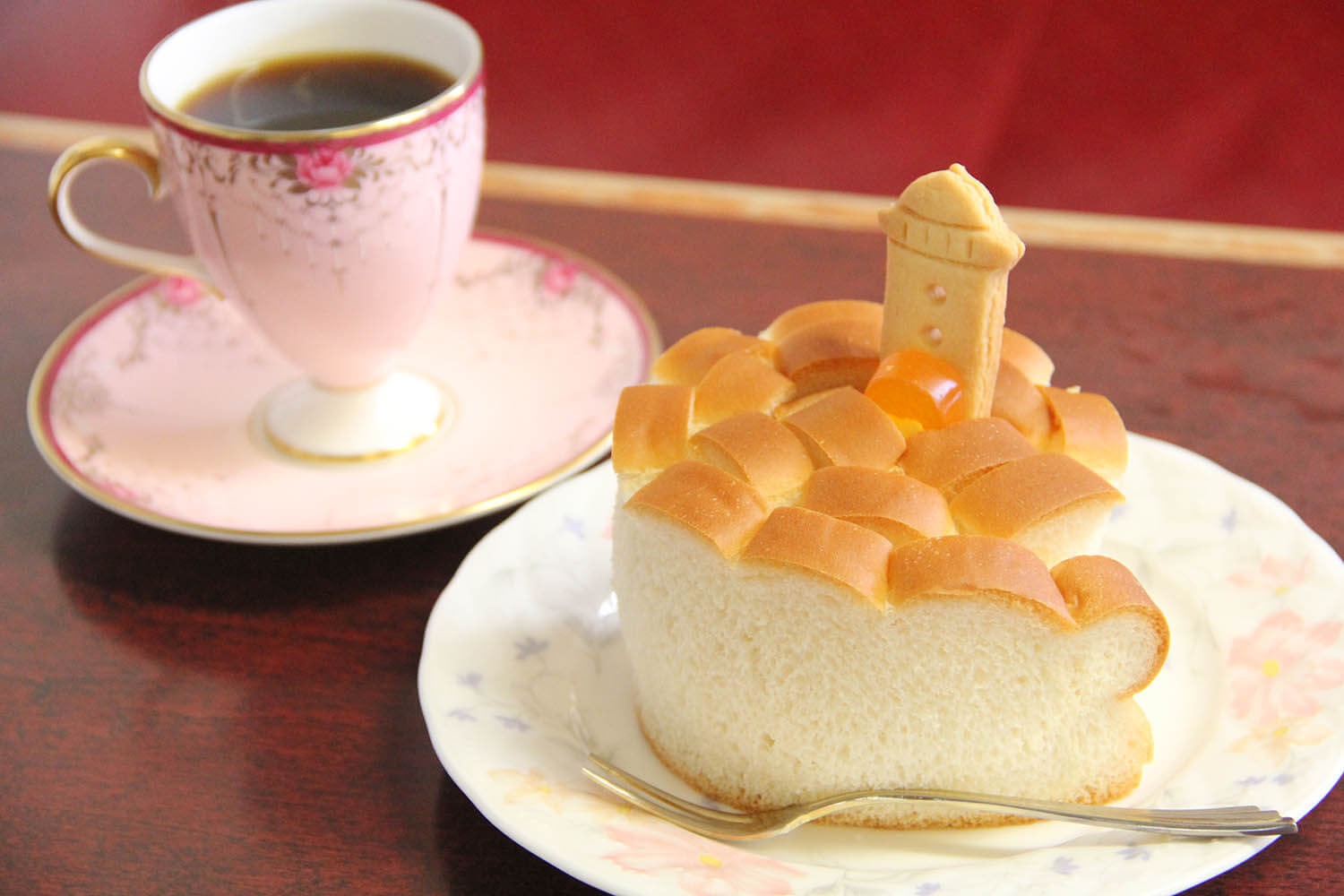 好みのバラパンと自家焙煎コーヒーがセットで楽しめる「バラパンセット」660円～