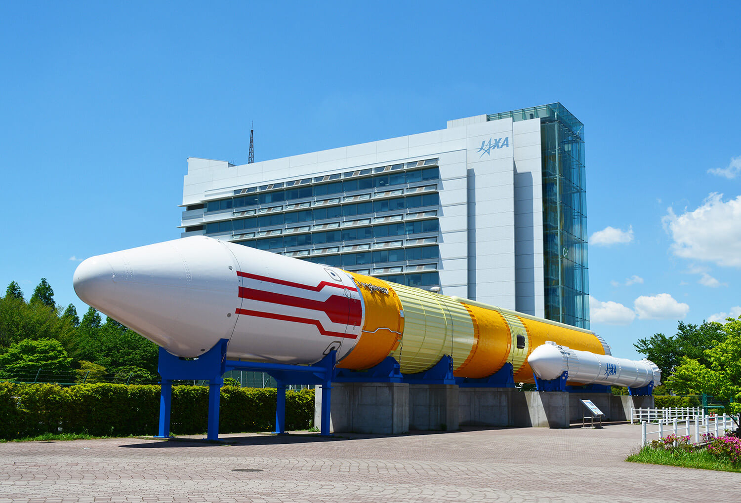 長さ50mの実物大「H-Ⅱロケット」は地上試験用として実際に使用されていたもの