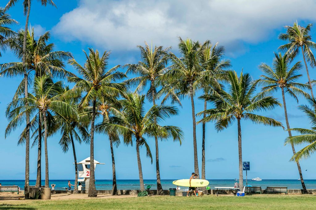 ハワイで必ず行きたい知られざる絶景のビーチ5選