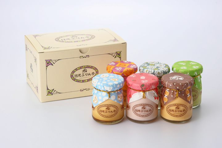 定番プリン6種類をセットにした「にゃんにゃんセット」2,850円