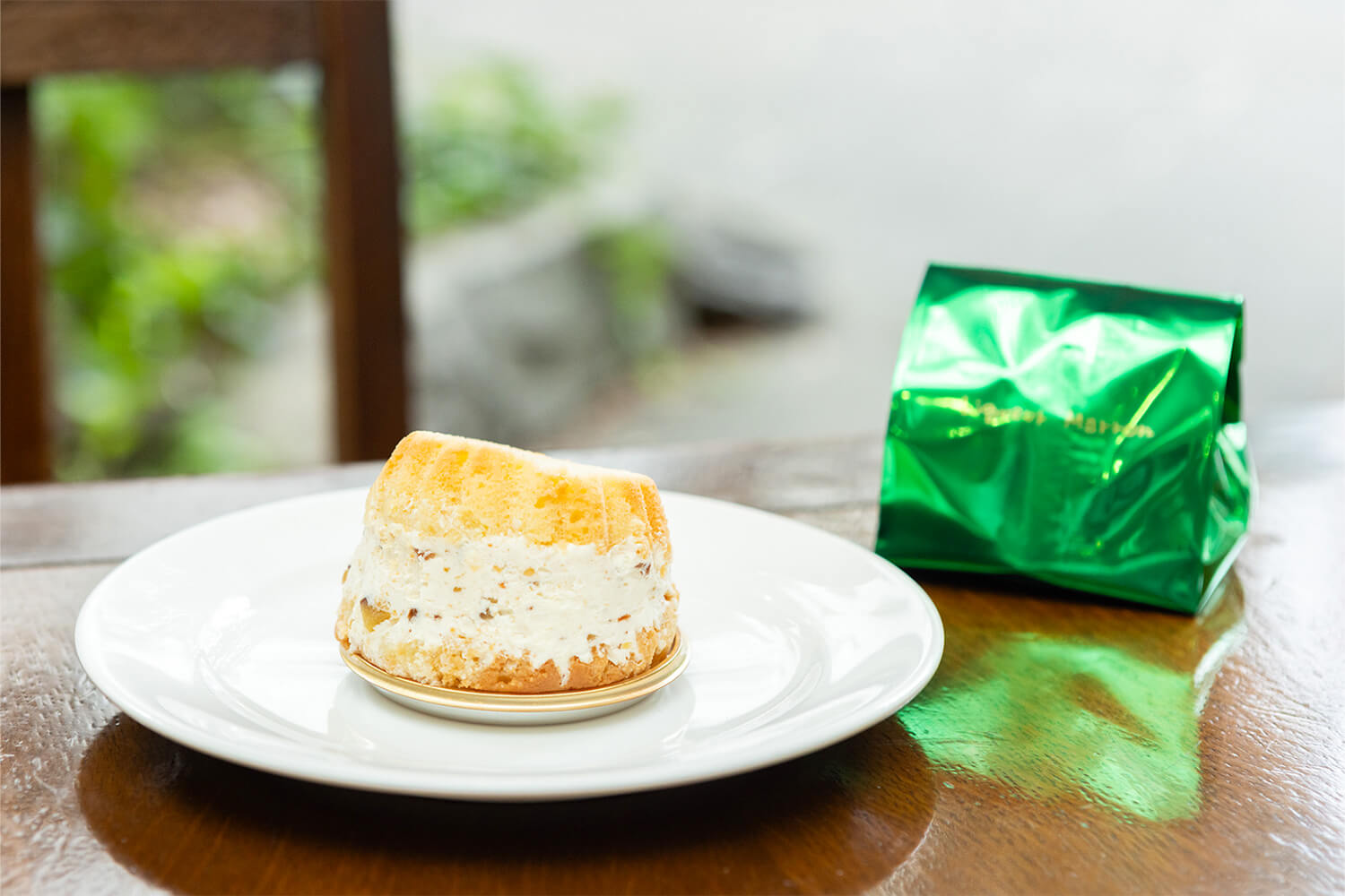 熊本で「緑の銀紙のケーキ」といえば「リキュールマロン」というほどお馴染み