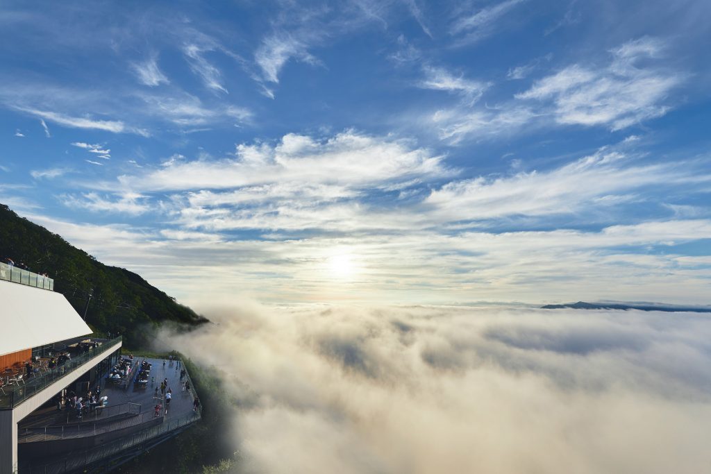 【2025年度版】北海道の絶景「雲海テラス」の見どころをチェック