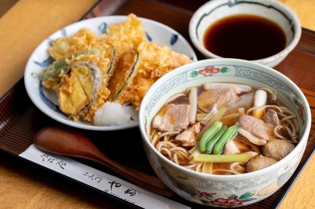 「OMO3浅草ご近所マップ」から推薦。天ぷら・蕎麦・うなぎ・寿司｜浅草で「江戸四大名物食」を堪能