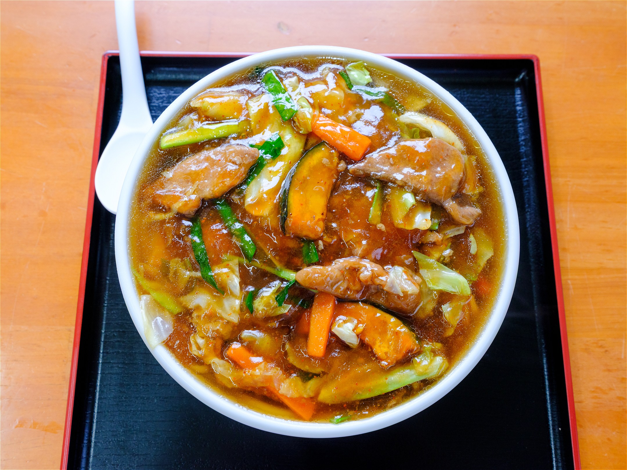 スタミナラーメン HOT（並／1,100円）