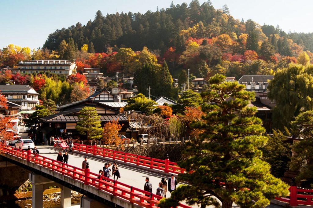 【2025年版】岐阜県・奥飛騨エリアで楽しめる、おすすめ紅葉スポット7選