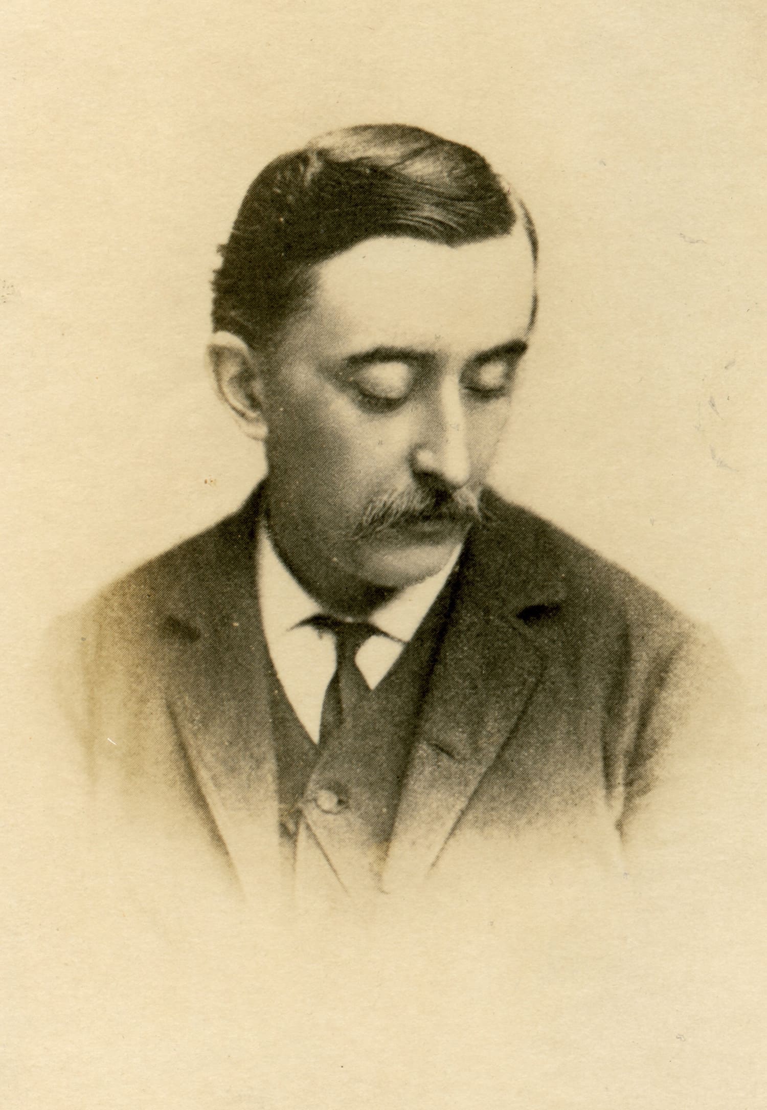 アイルランド人の父とギリシャ人の母のもとに生まれた八雲。写真は39歳頃（写真提供：小泉八雲記念館）