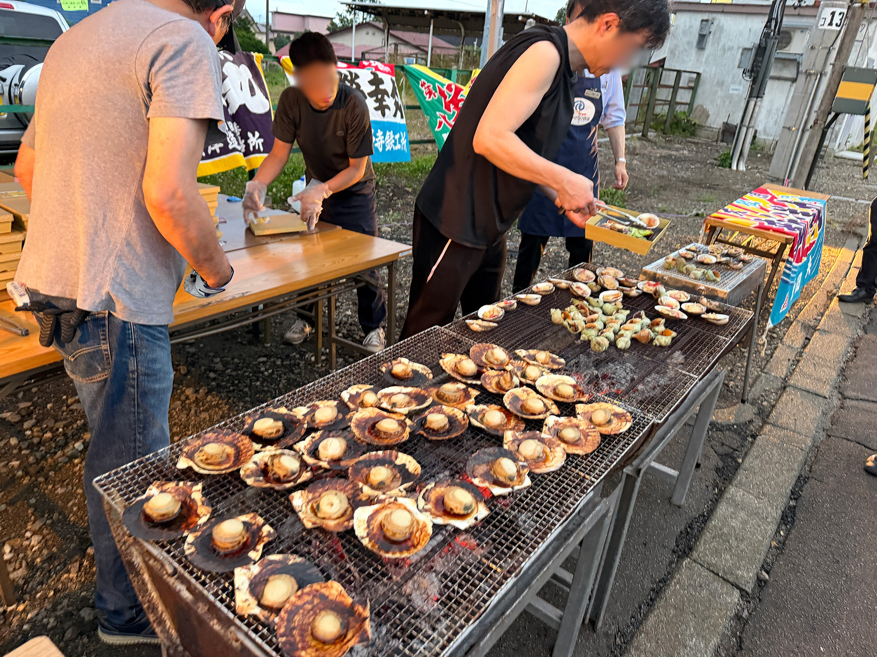 茂辺地駅でバーベキュー