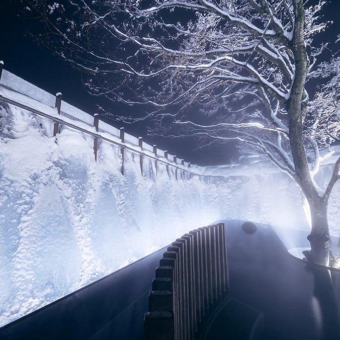 氷瀑の湯