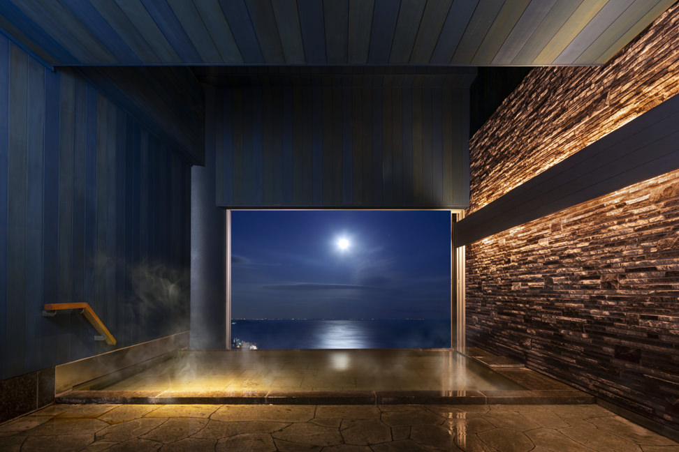 熱海温泉の外観